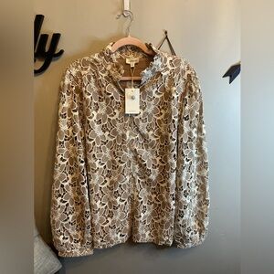 Elegant Lace Floral Blouse - Cream